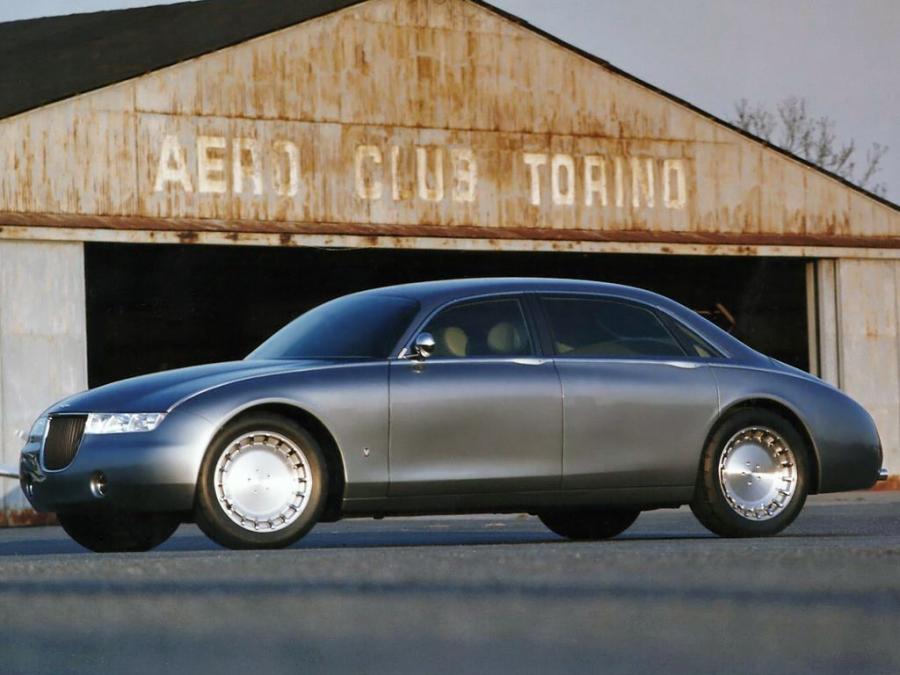  Aston Martin Lagonda Vignale Concept 1993 года  (фото 10 из 11)
